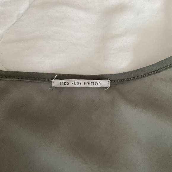 *Flawed* IKKS Pure Edition Sage Asymmetrical Flowing Top - Picture 7 of 14